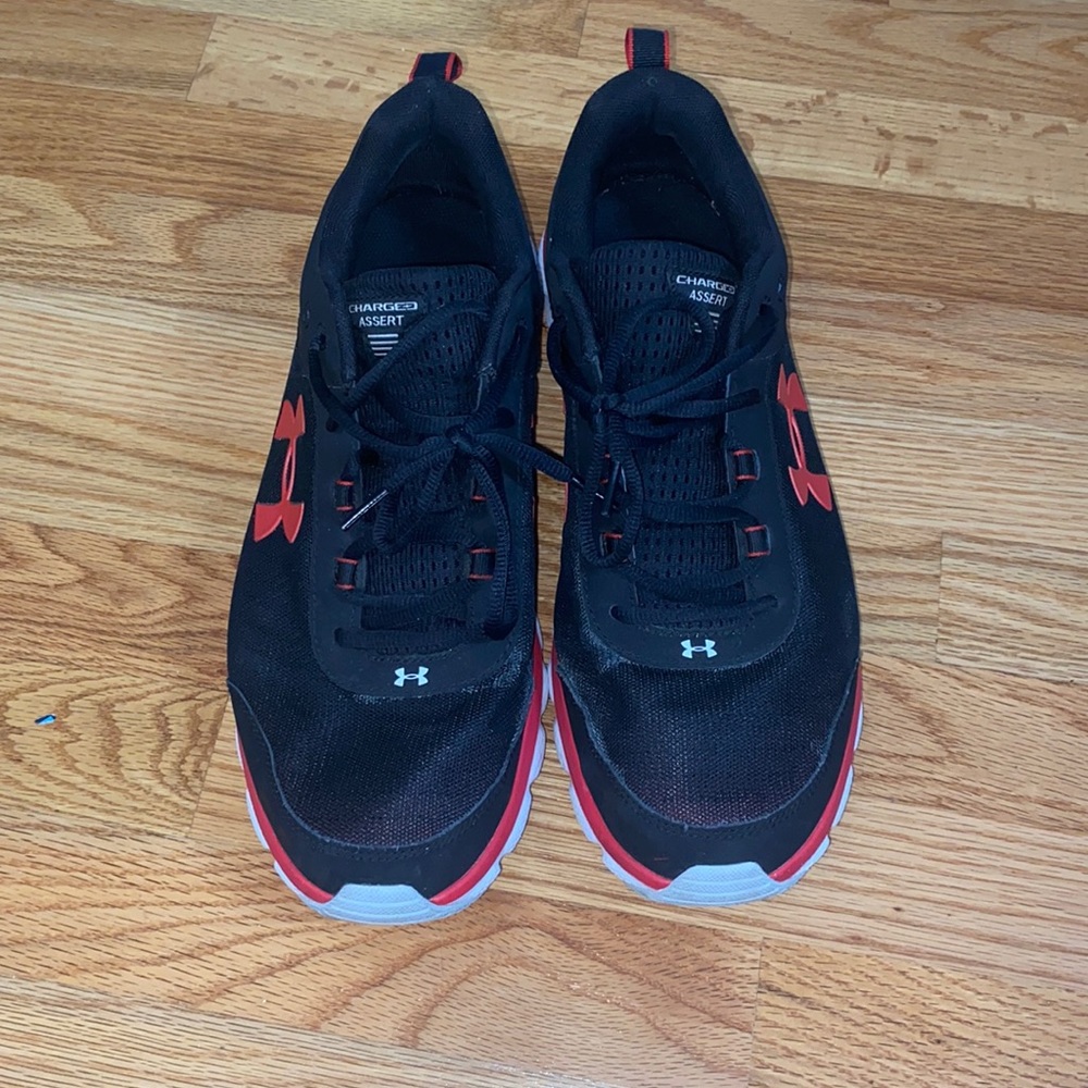 Under Armour Men's Charged Assert 8 Running Shoe